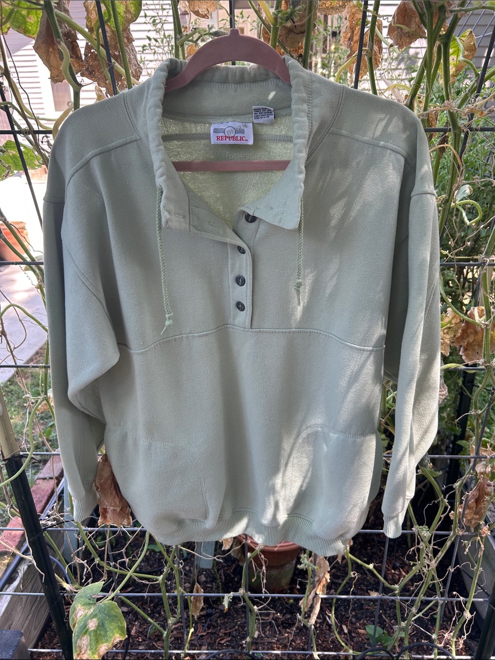 Men's Crewneck Pullover Sweater in Light Sage